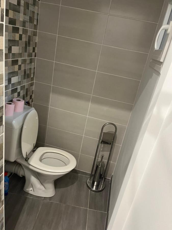 Appartement T4 140 M2 Spacieux Et Calme Pour 8 Personnes 吕兹-圣索沃尔 外观 照片
